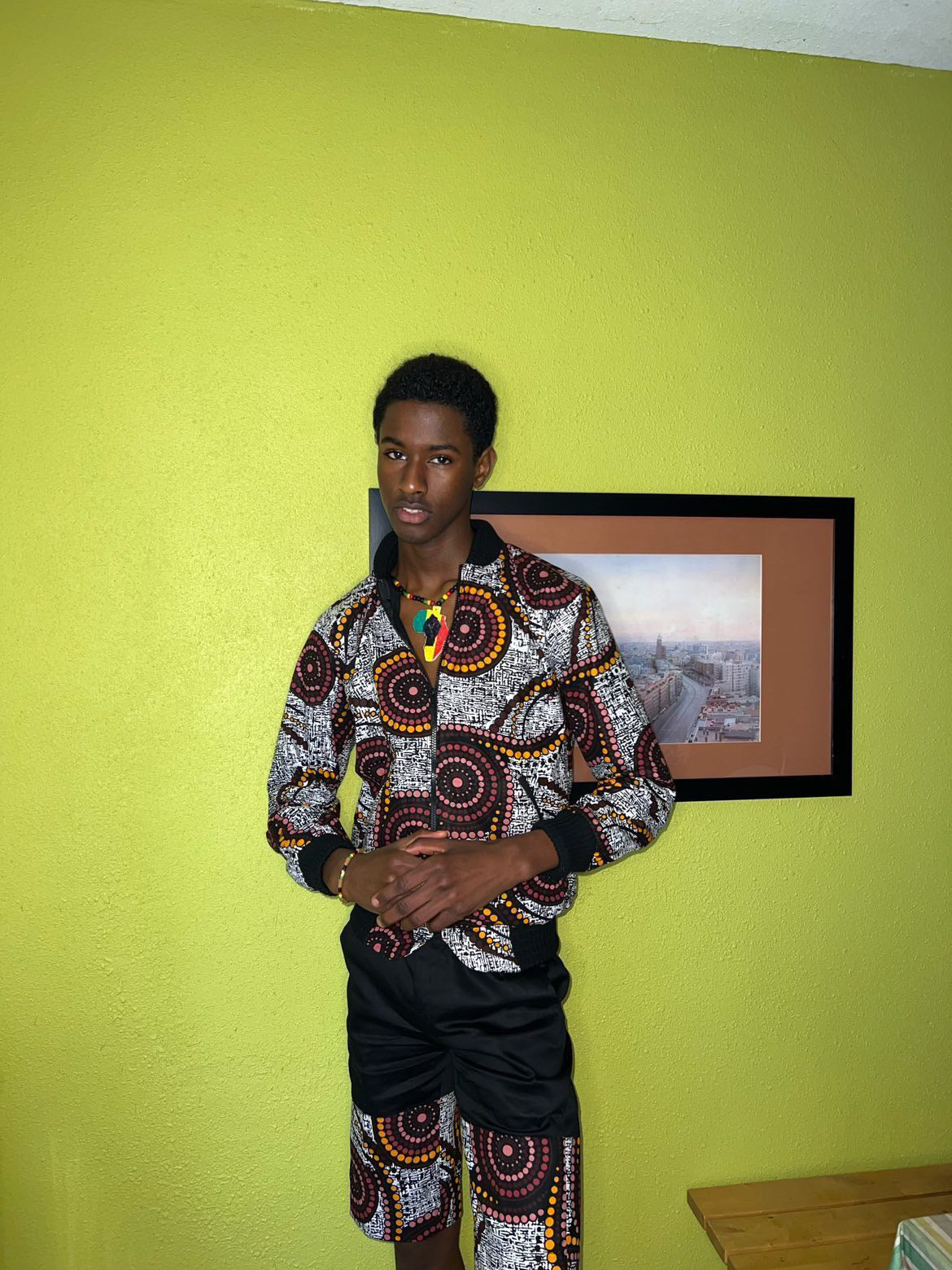 Ensemble bombers et shorts