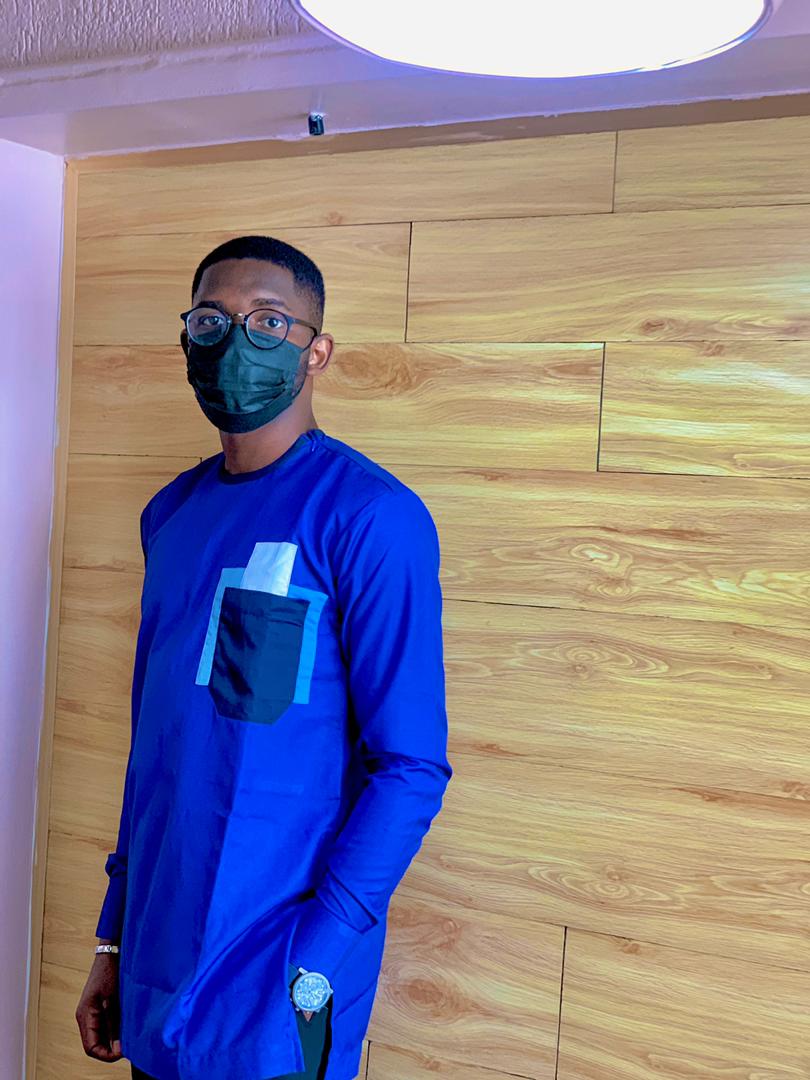 Chemise poche superposés