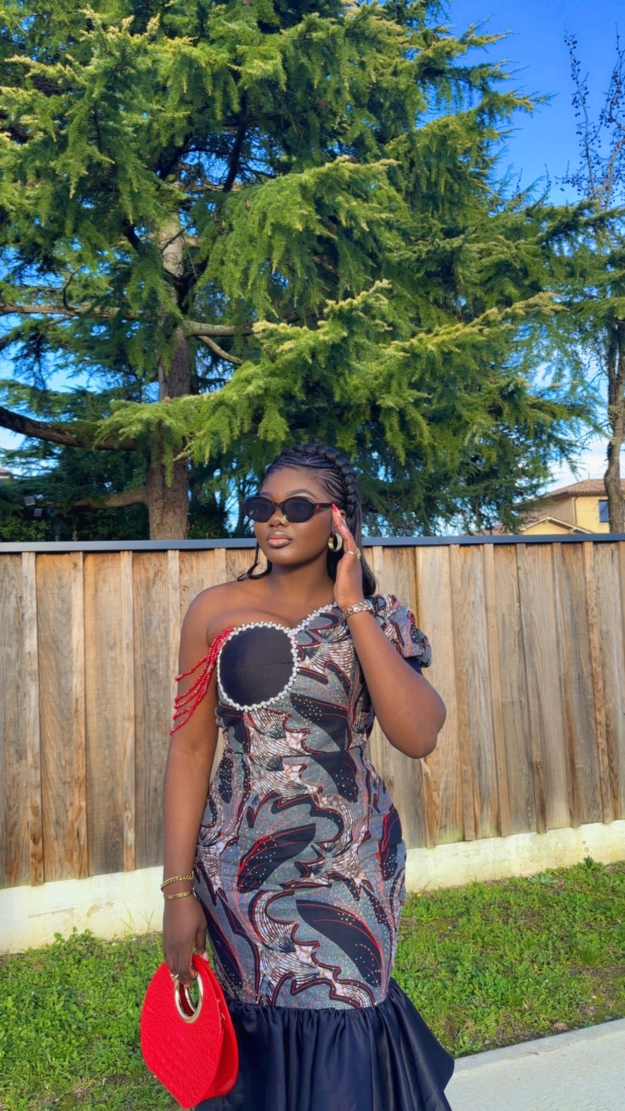 Robe Mi-Longue “Éclat du Nouvel An” – Collection Capsule