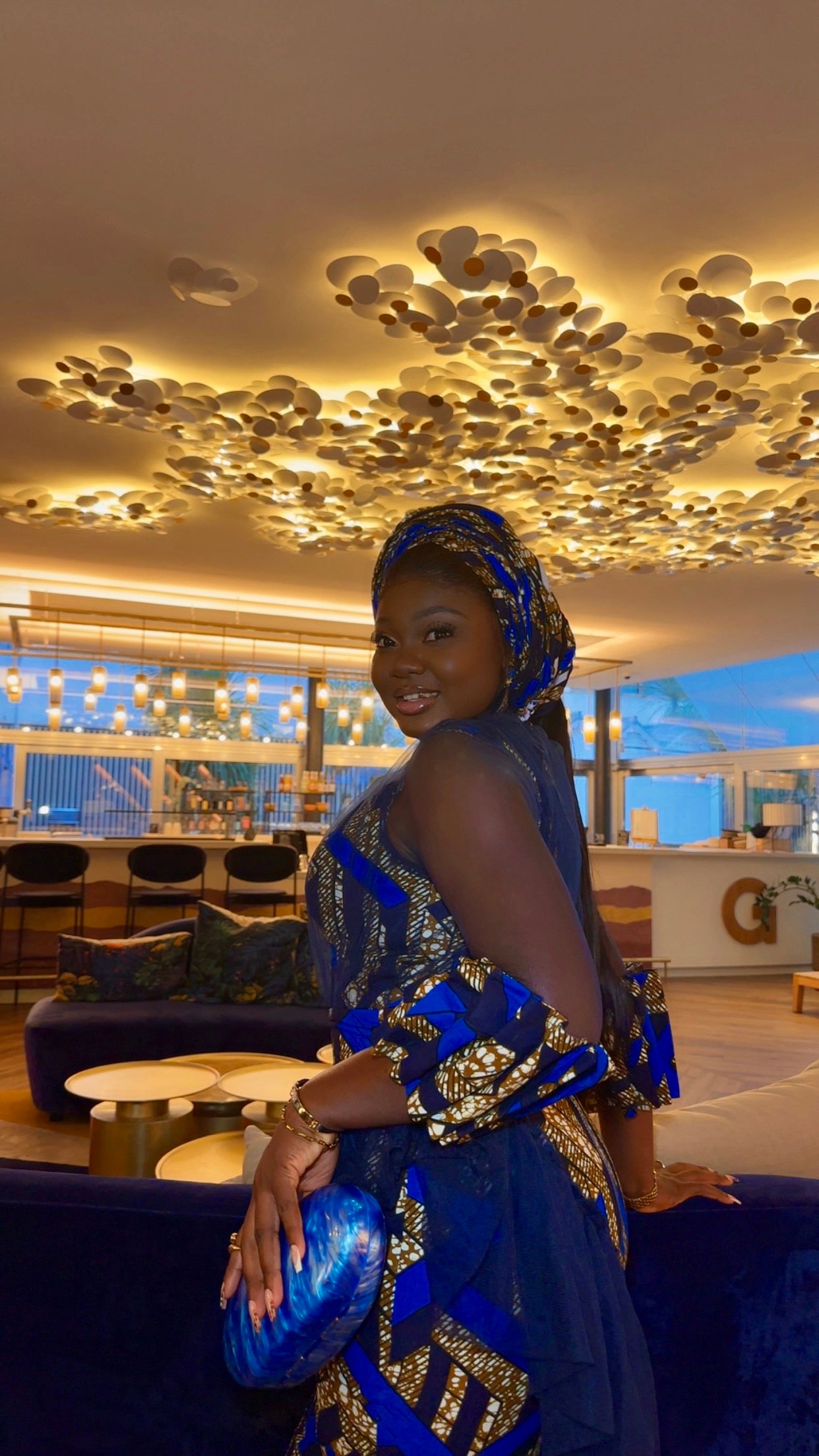 Robe longue Élégante L’Or Bleu