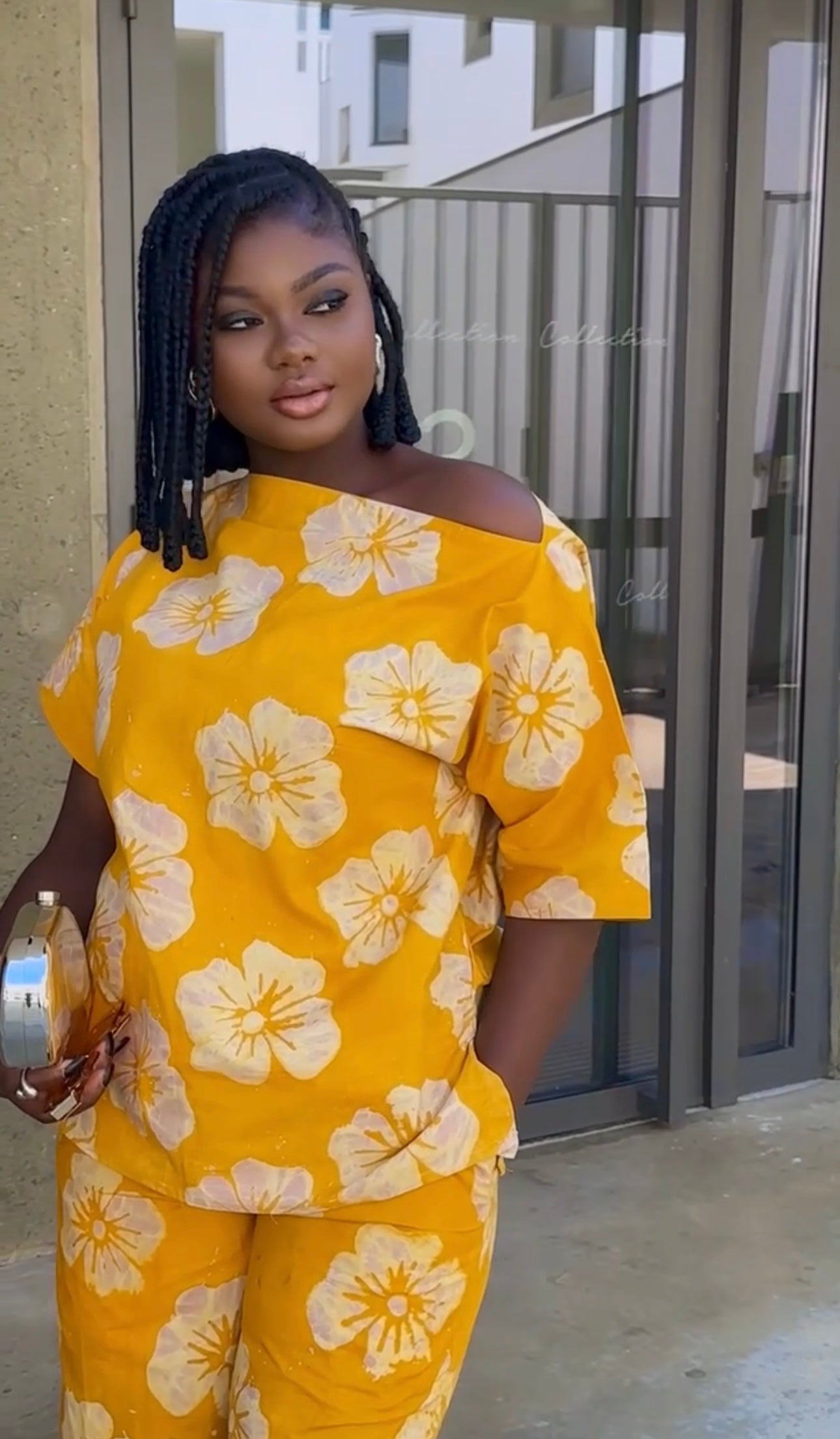 Ensemble Chemise & Short – Floral Élégance