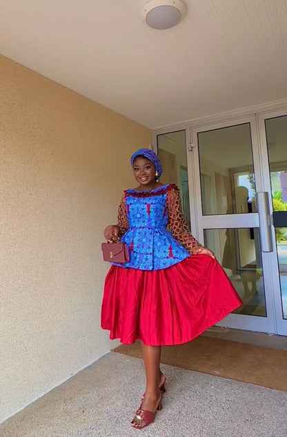 Robe Élégante de Bal – Splendeur et Raffinement Africain