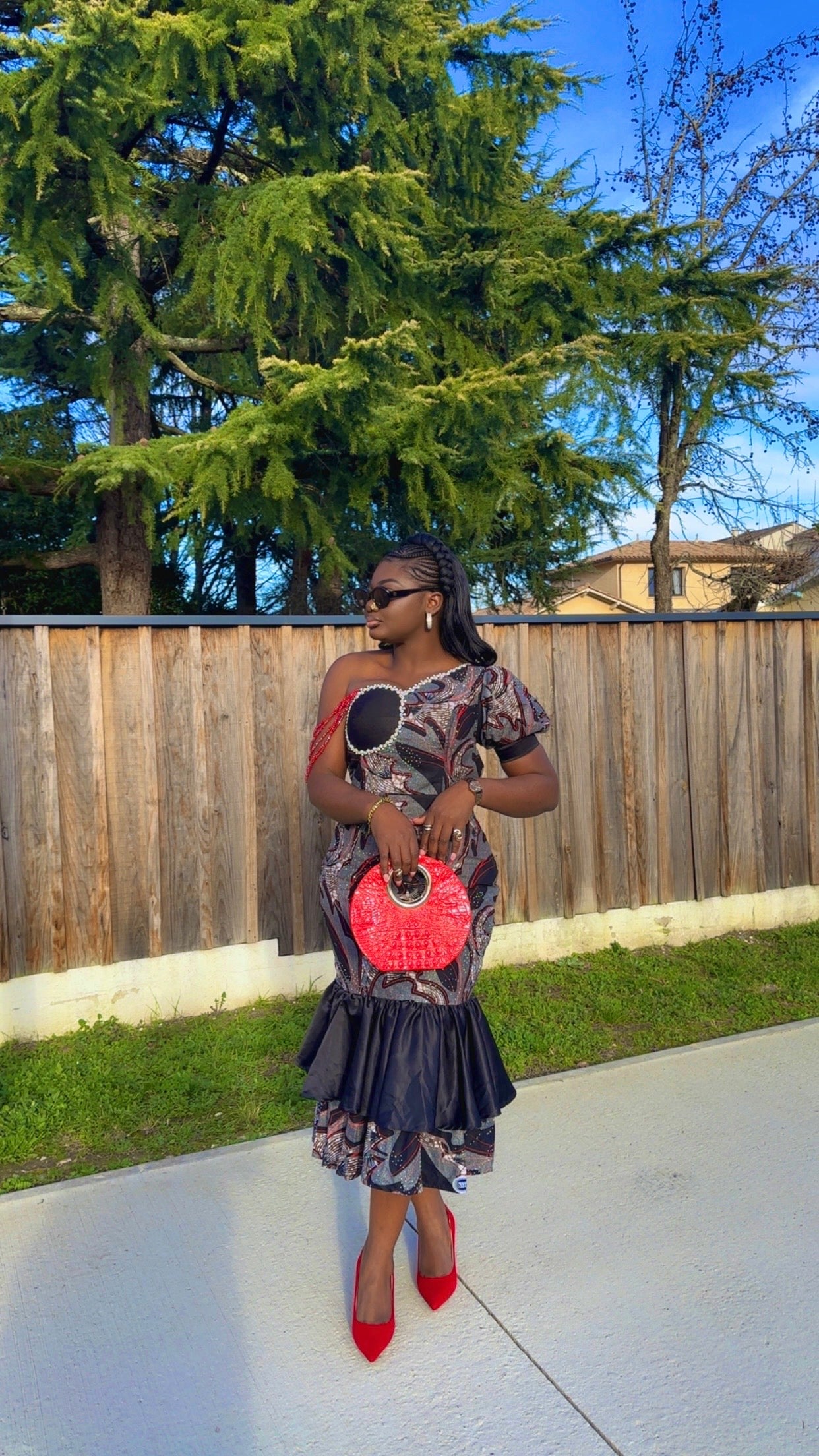 Robe Mi-Longue “Éclat du Nouvel An” – Collection Capsule