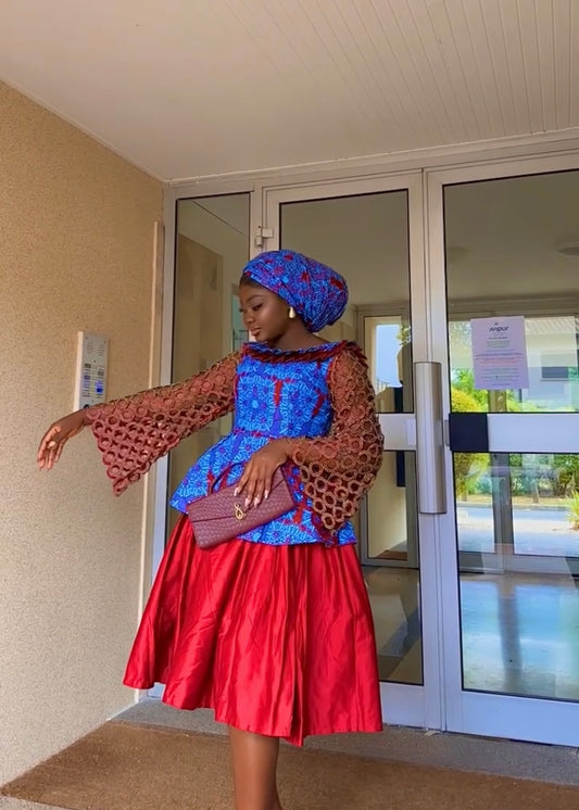 Robe Élégante de Bal – Splendeur et Raffinement Africain